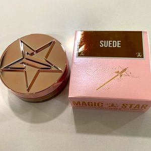 Jeffree Star Cosmetics MAGIC STAR™ LUMINOUS SETTING POWDER in Suede‎